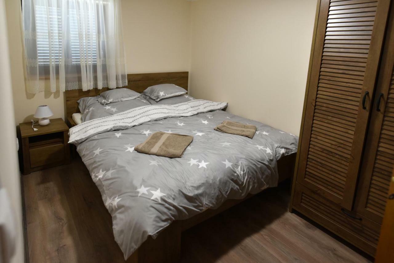 Siraly Apartman Hajdúnánás 외부 사진